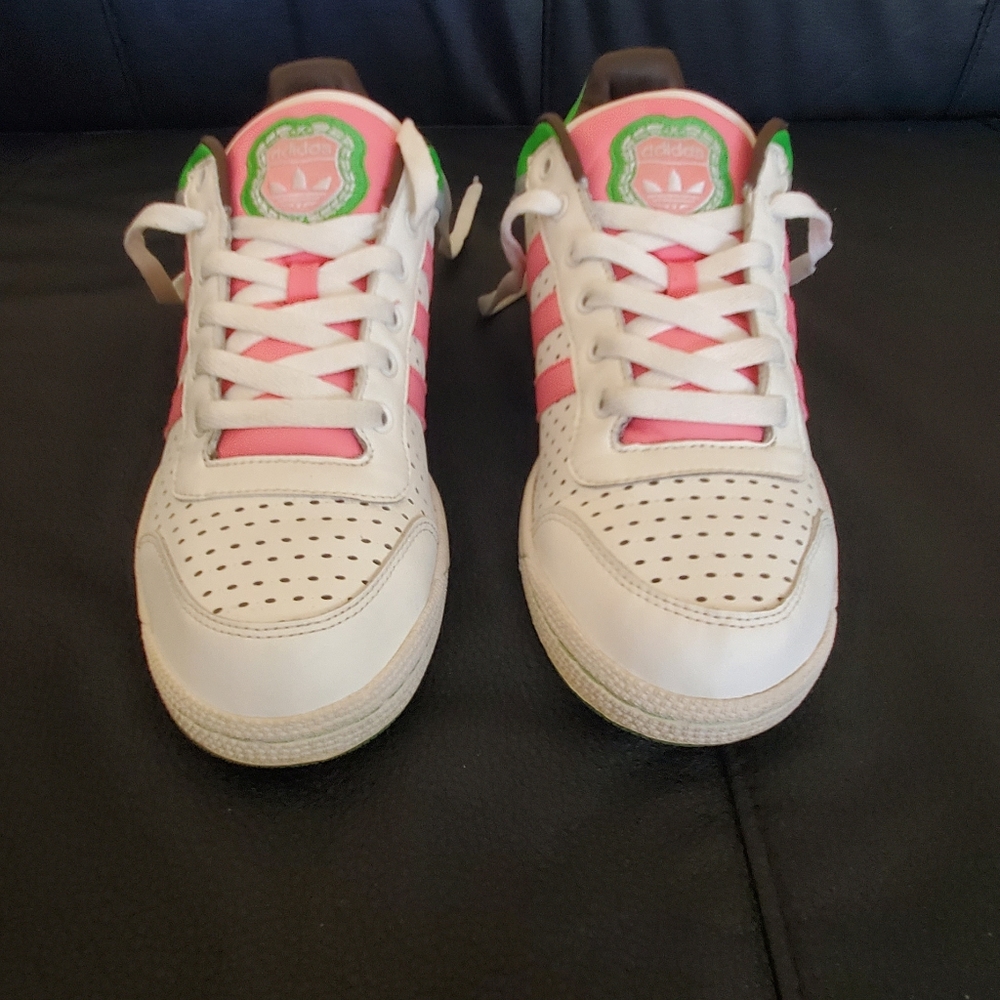 Adidas Top Ten low